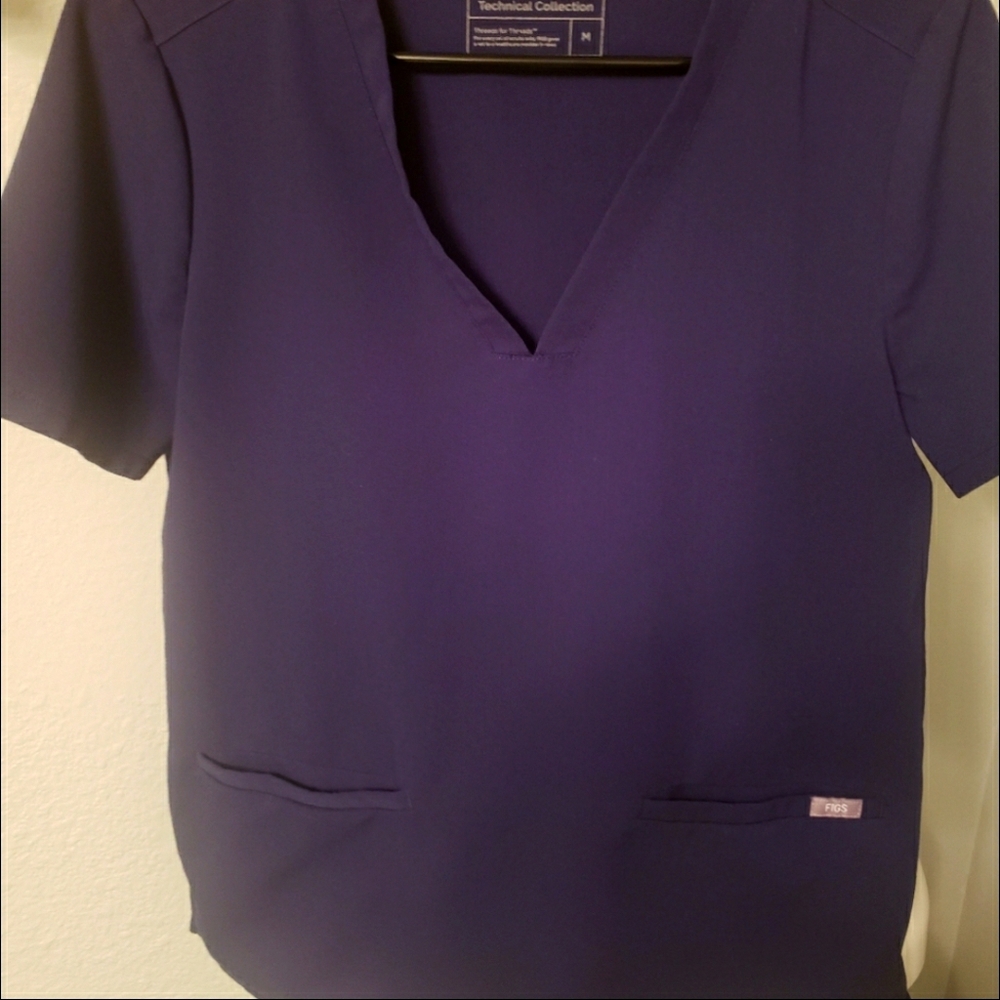 FIGS Navy Scrub Top